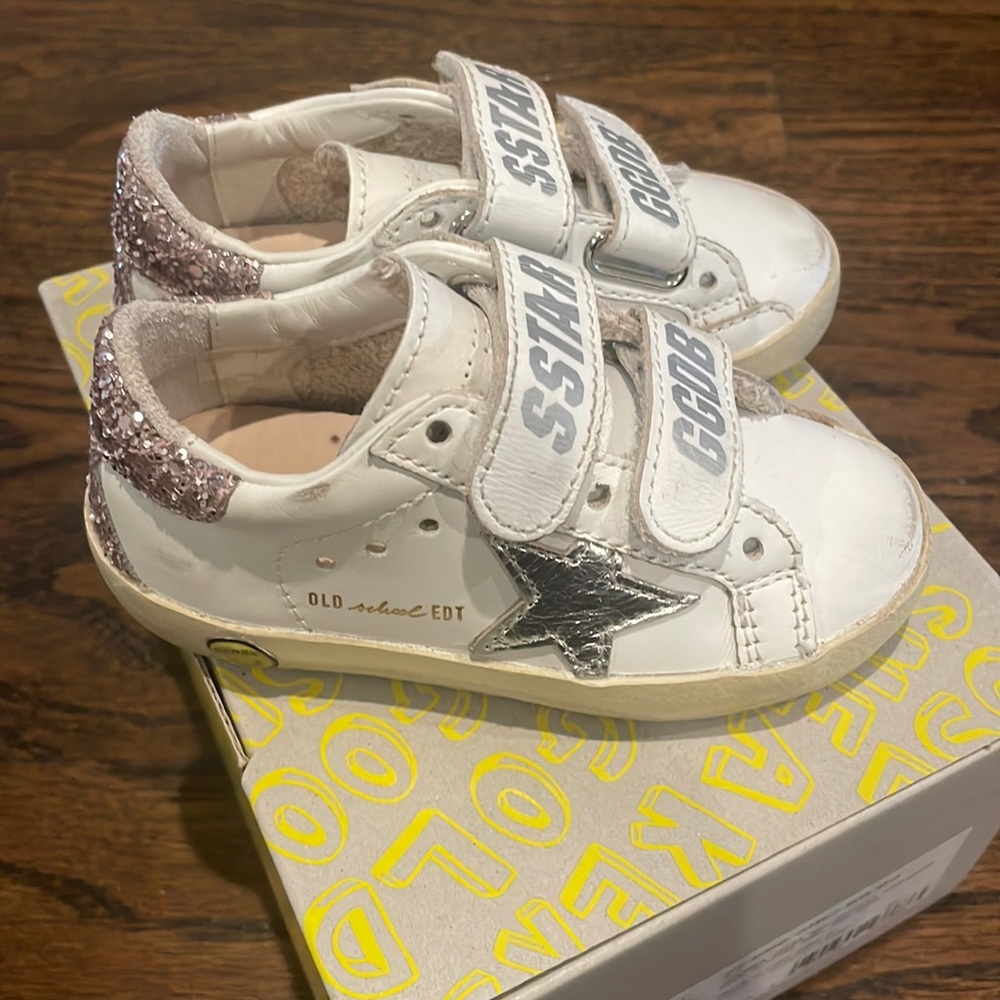 Golden Goose Toddler Girl 21